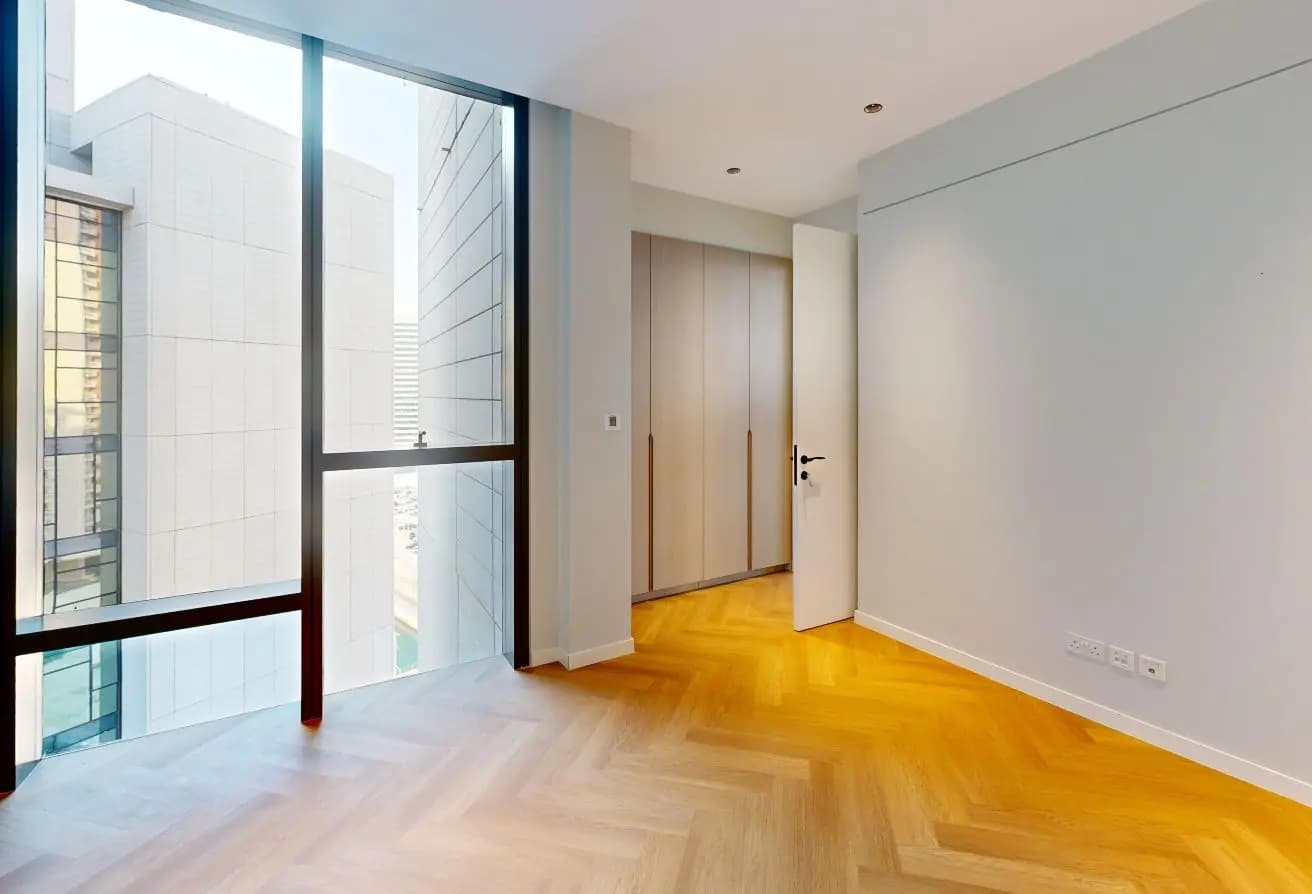 Stunning 1BR | Canal View | Prime Location, 4