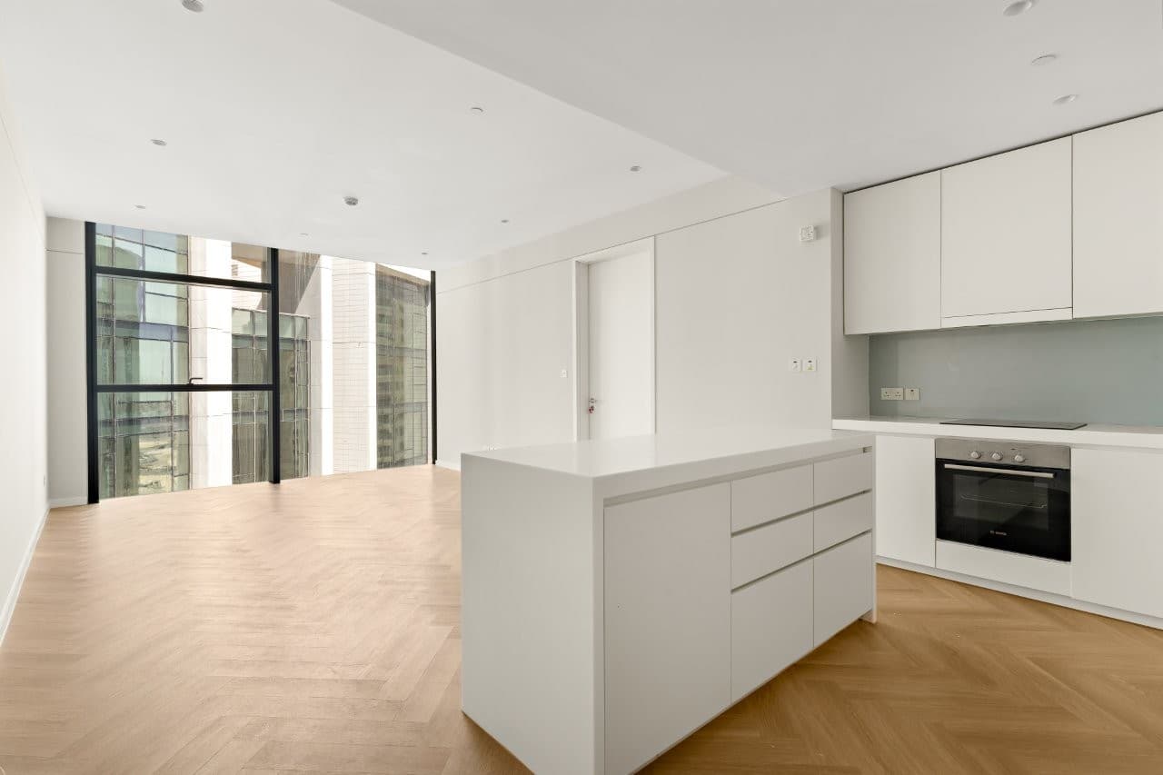 Stunning 1BR | Community View | Prime Location