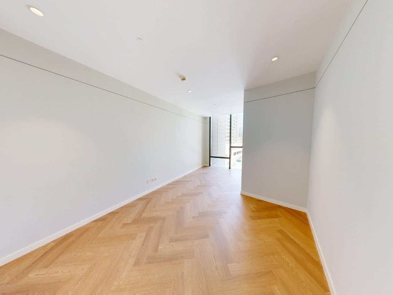 Stunning 1 BR | Community View | Prime Location, 4
