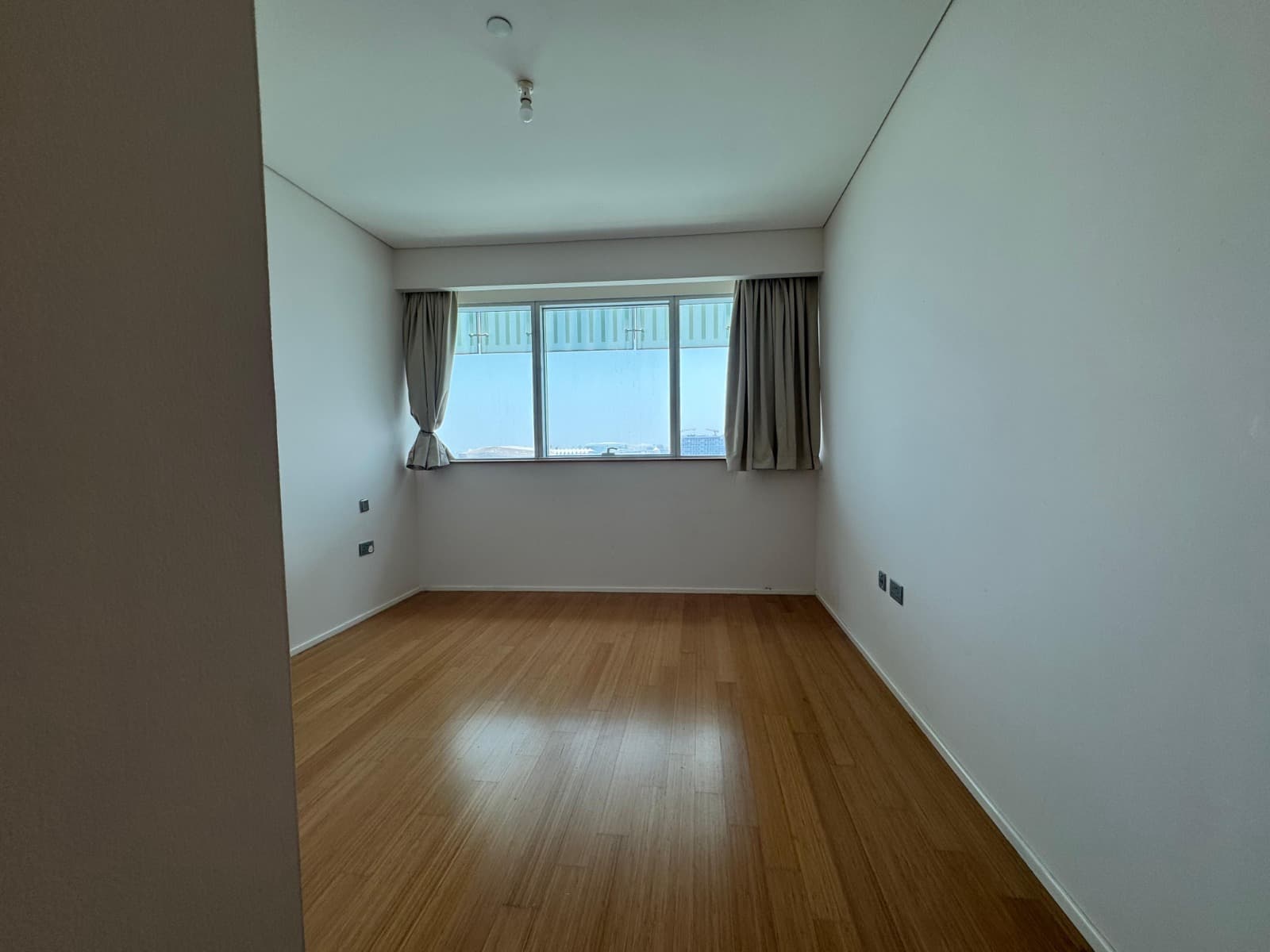 Full Sea View | Spacious 3BR | Prime Location, 11