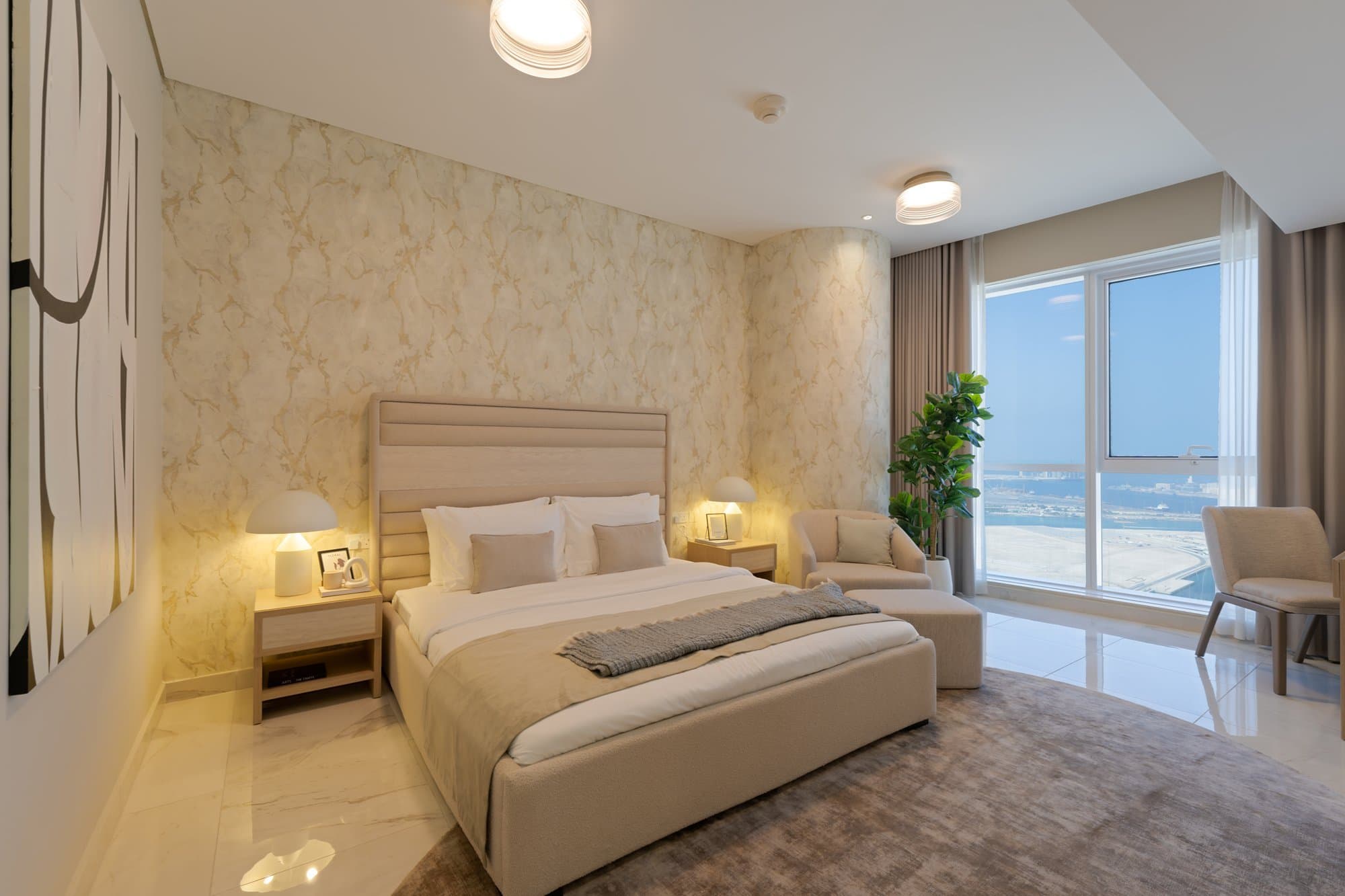 0 Commission | Luxurious Apartment | Vacant, 5