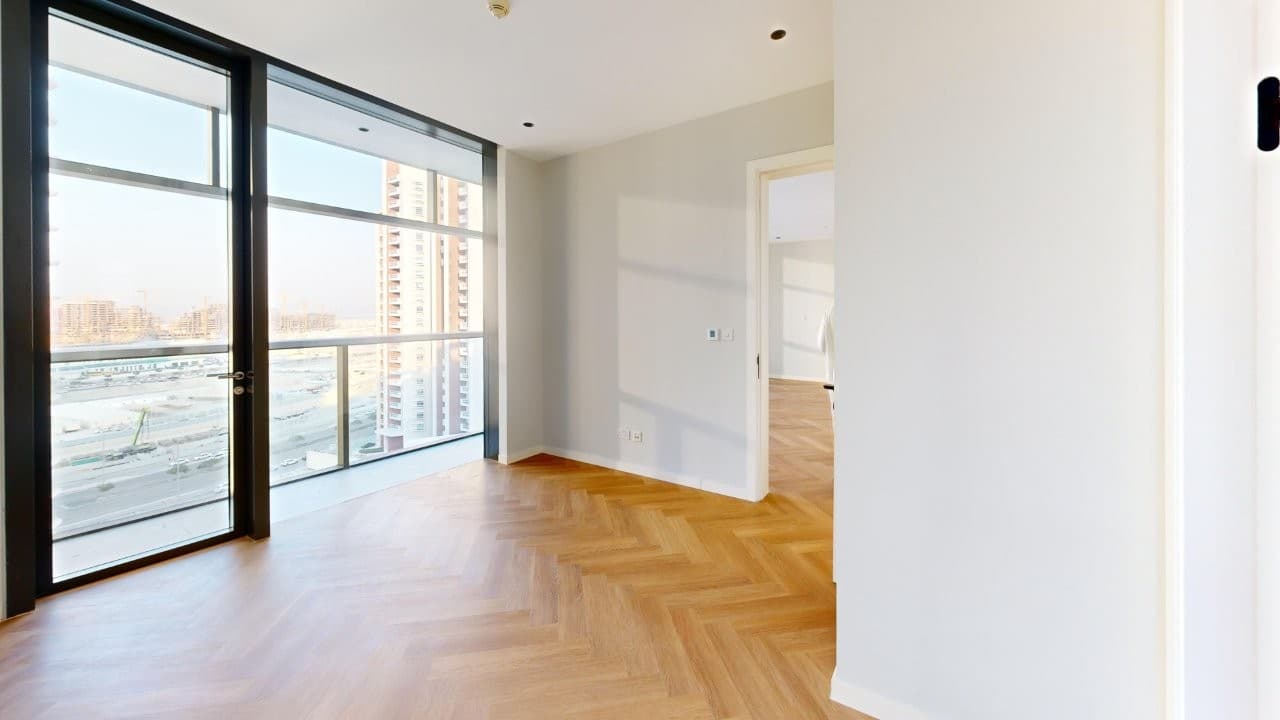 Modern 2BR | Canal View | Prime Location, 3