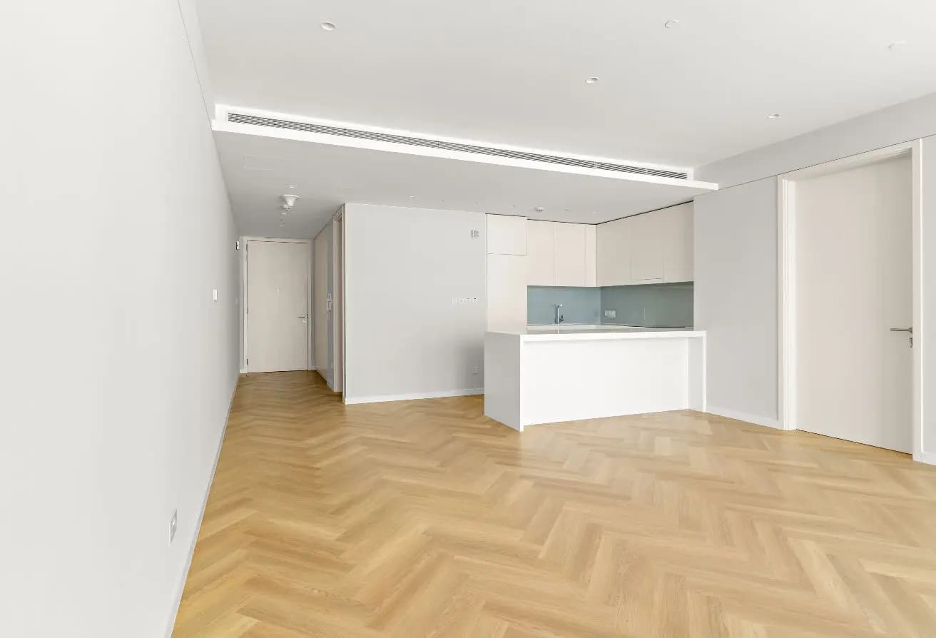 Stunning 1BR | Canal View | Prime Location, 2