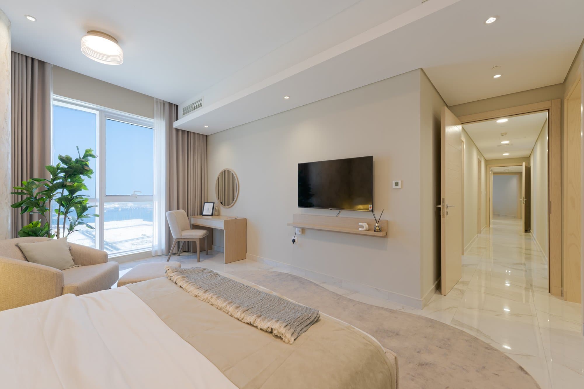 0 Commission | Luxurious Apartment | Vacant, 11