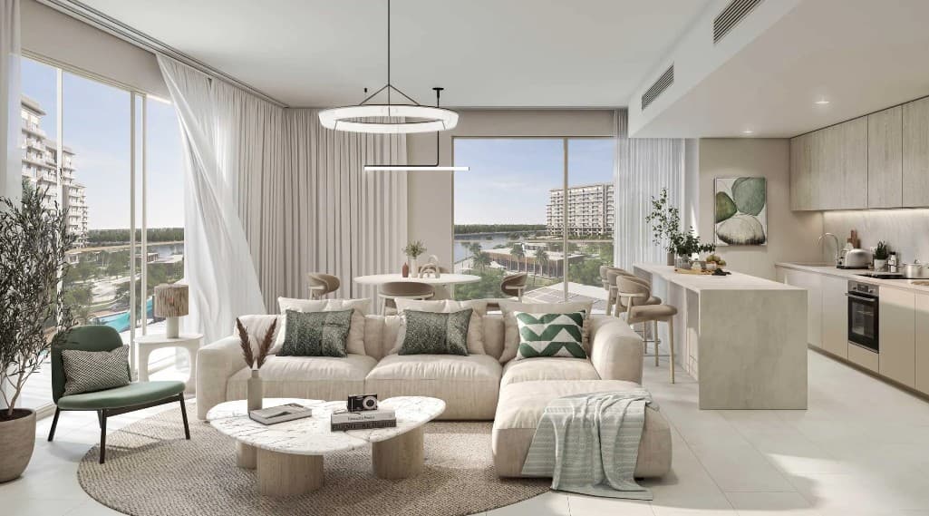 Exceptional Waterfront Living | Elegant Finishes, 4