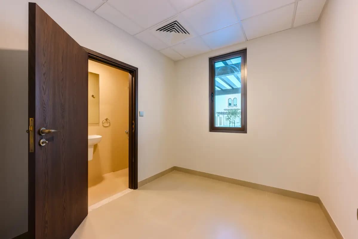 Elegant 3BR+M | Modern Living | Ready to move — 8