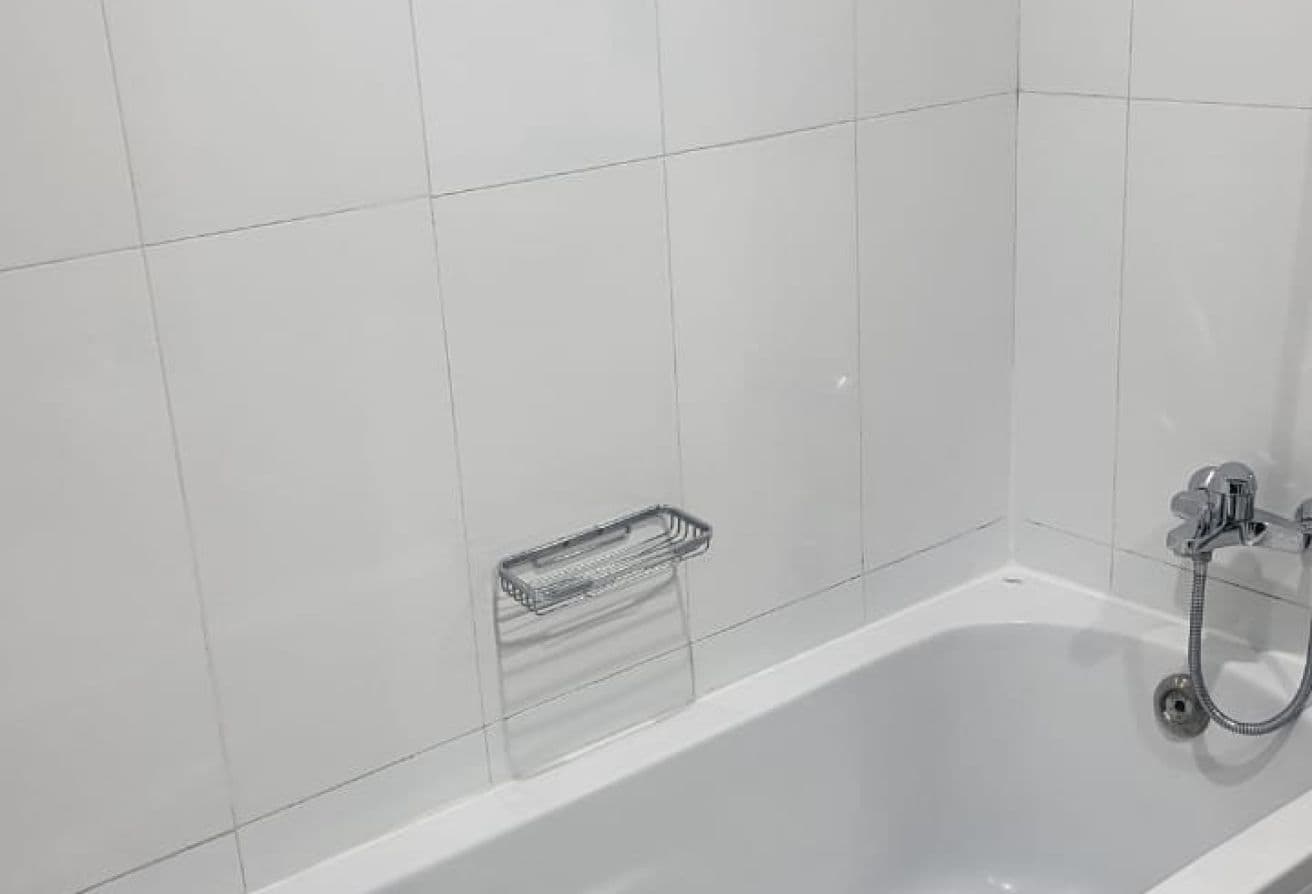 Charming Studio | Great Location | Ready to move — 7