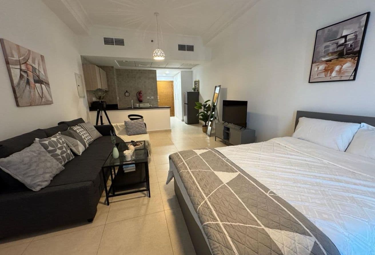 Vibrant Living | Furnished | Ready to Move — 3