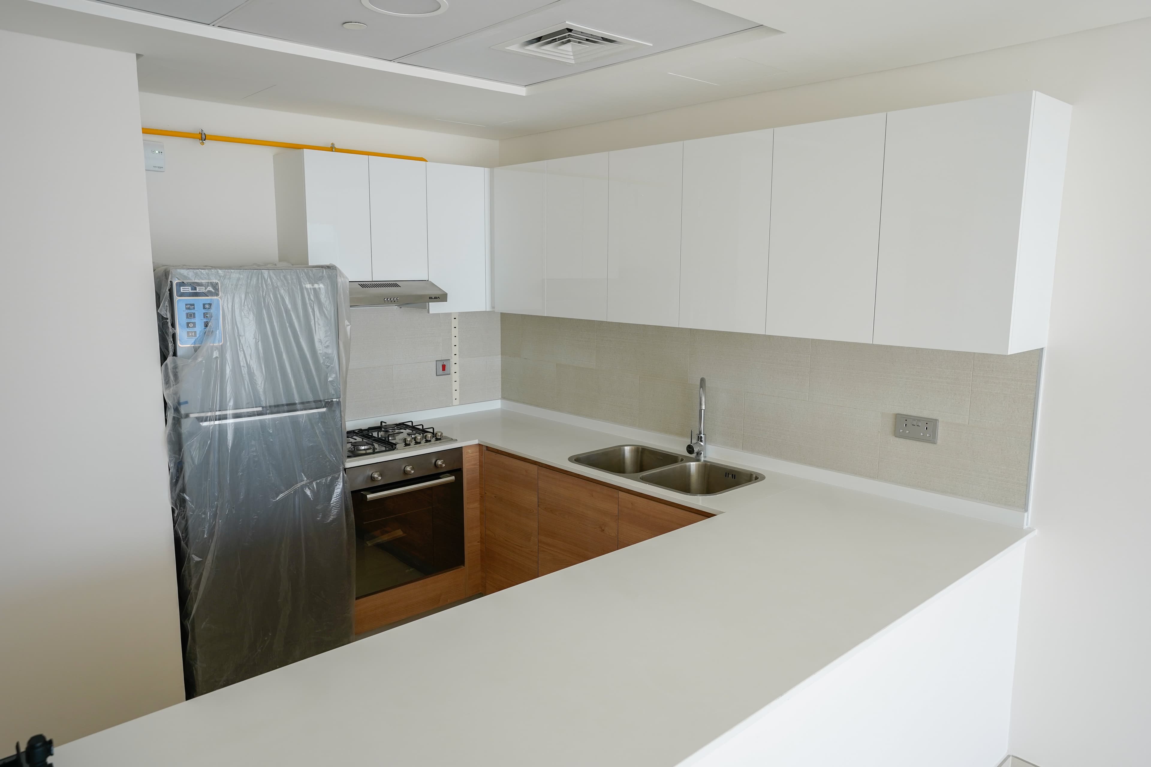 Brand New 1BR| City view | High floor — 3