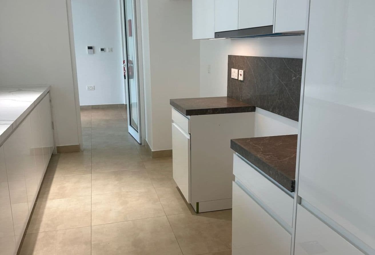 Beach Access | Huge Apartment | Partial Sea View — 15