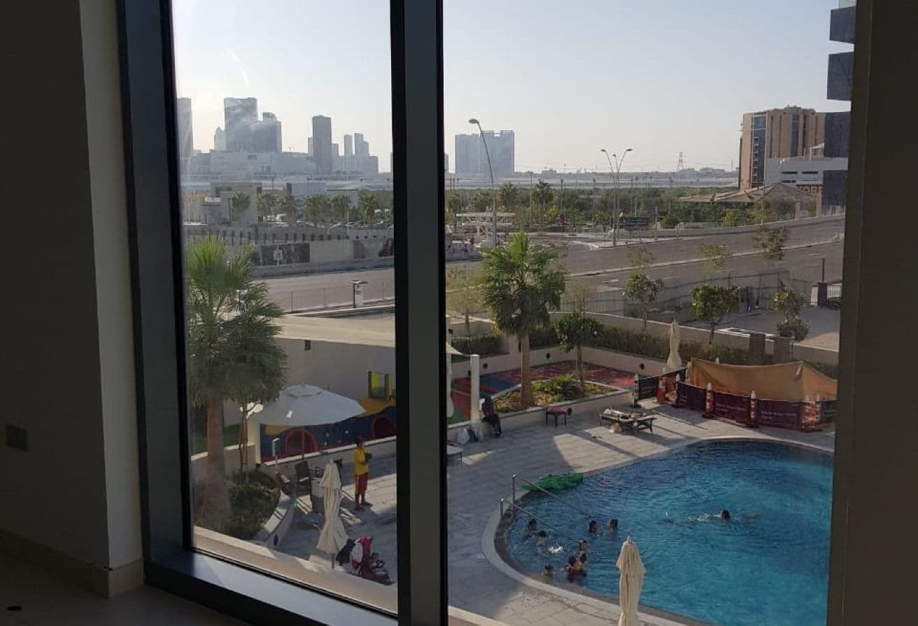 Elegant 1BR | Pool View | Vibrant Community — 9