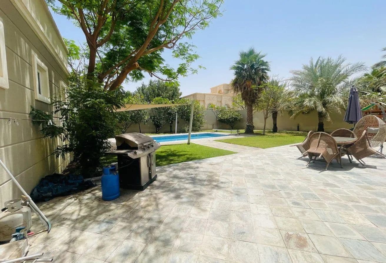 Private Pool | Fully Fitted Kitchen | Stand Alone — 11