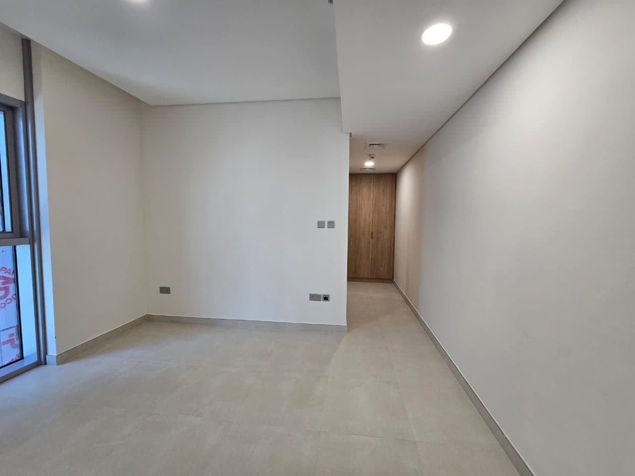 Brand New | Stunning 3BR+M | High Floor — 7
