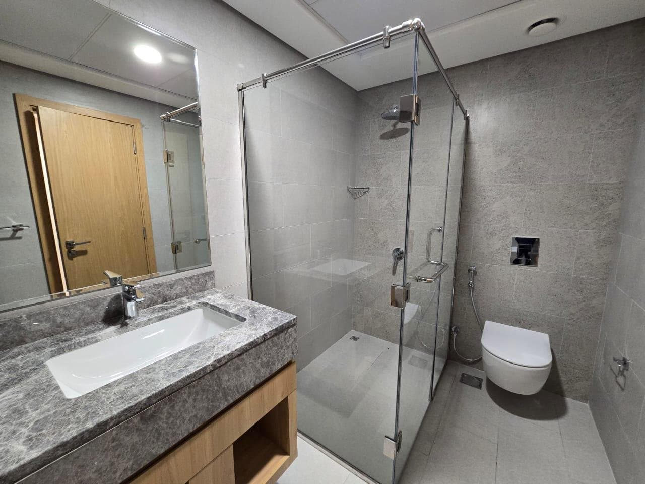 Brand New | Stunning 3BR+M | High Floor — 15