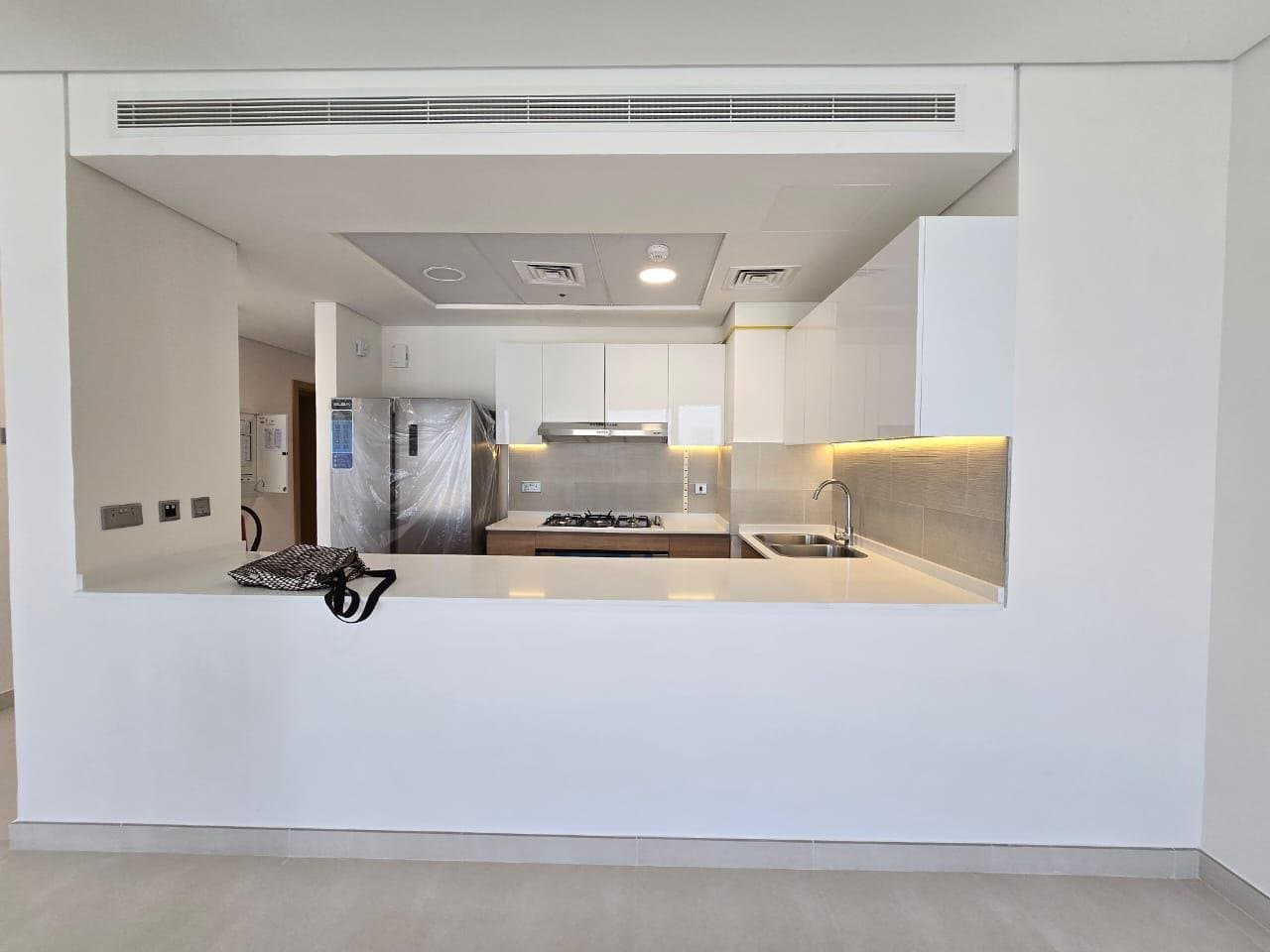 Brand New | Stunning 3BR+M | High Floor — 11