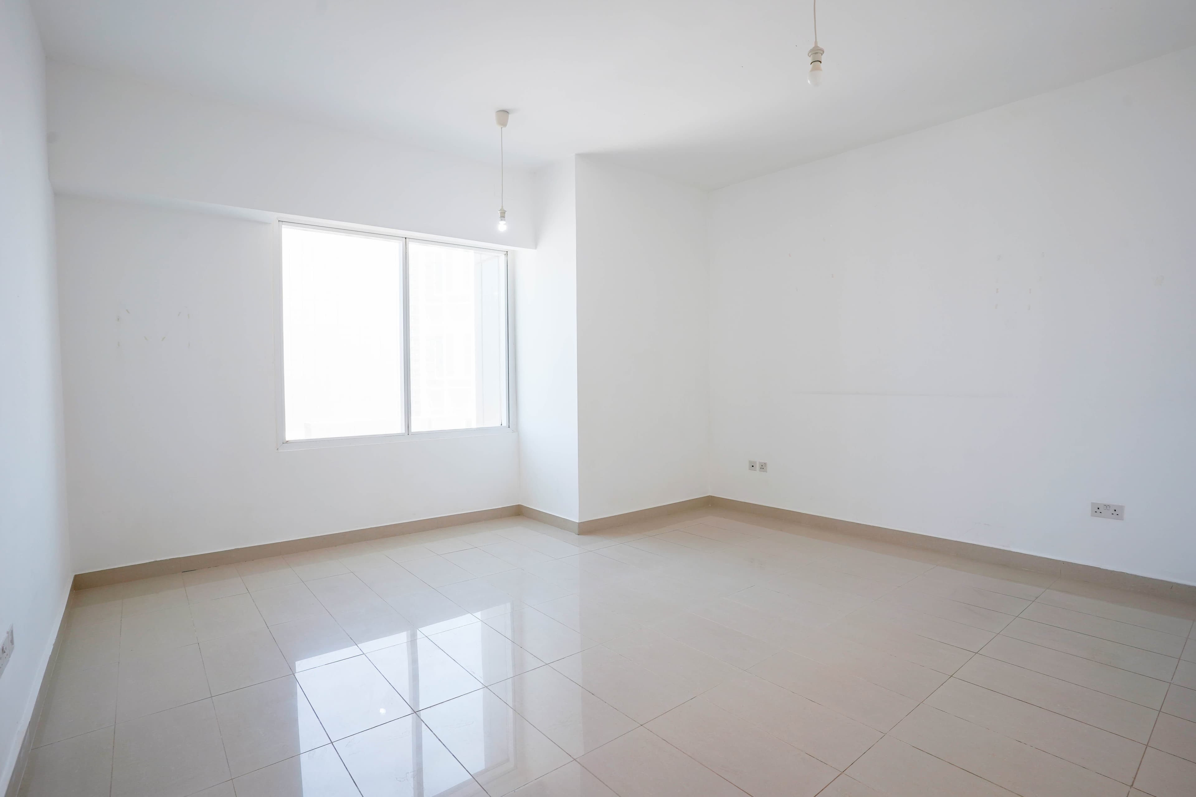 Huge Luxury 4BR+M | Stunning View | Ideal Location — 13