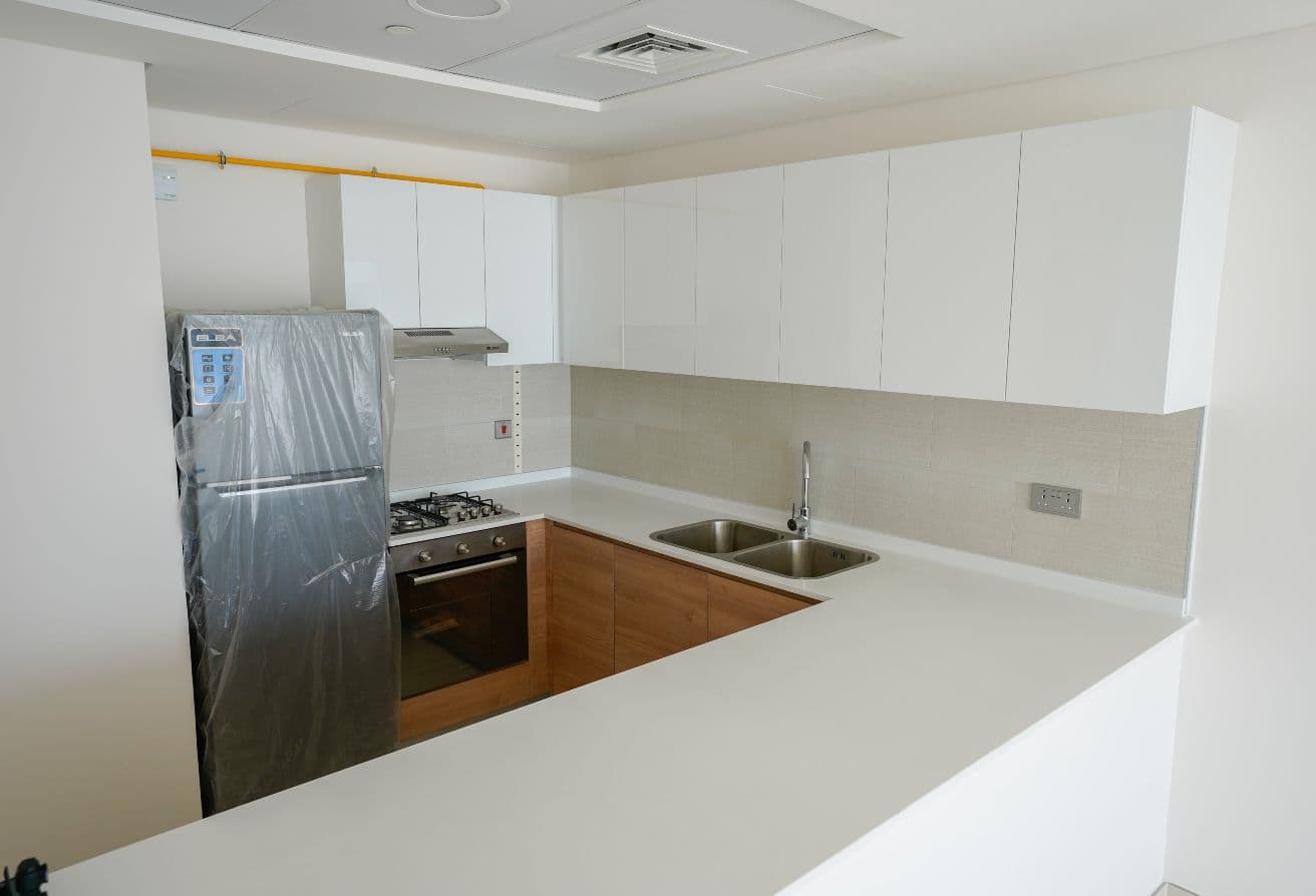 Brand New 1BR | City View | High floor — 12