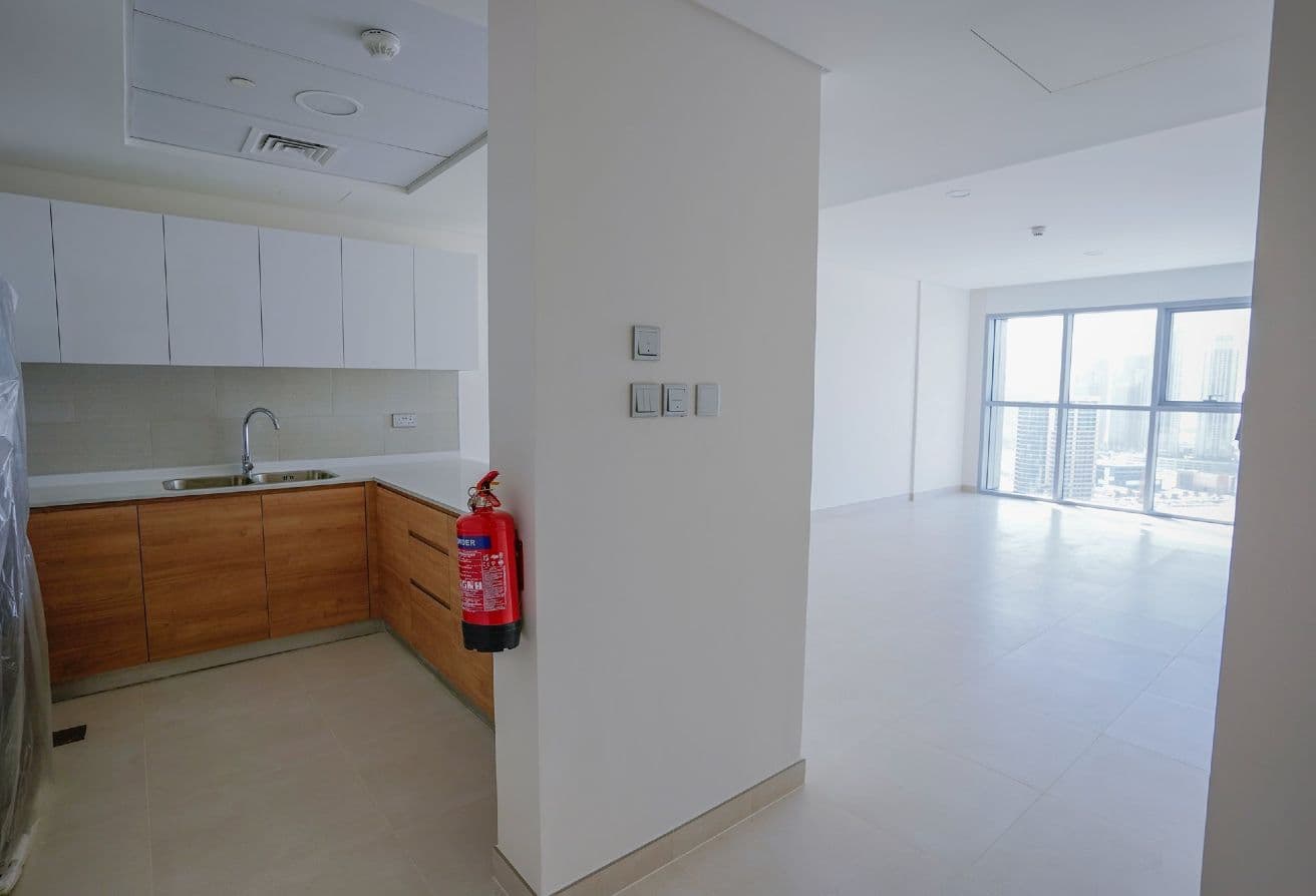 Brand New 1BR | City View | High floor — 4