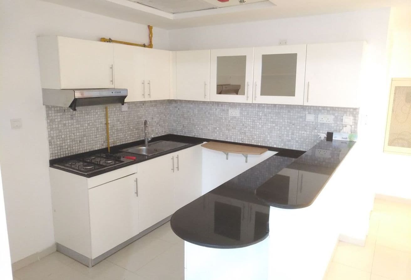 Elegant 1BR | Balcony | Upcoming in April — 5