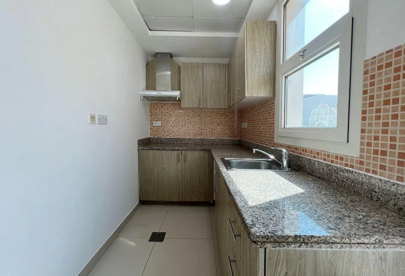 Big Layout Studio | Vacant | Balcony — 6