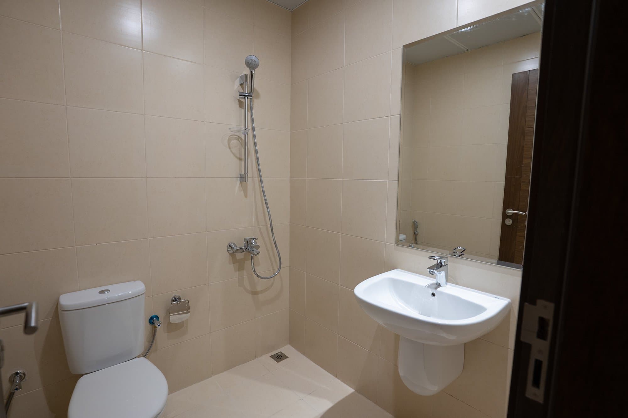 Partial Sea View | Spacious Apartment | Vacant — 12