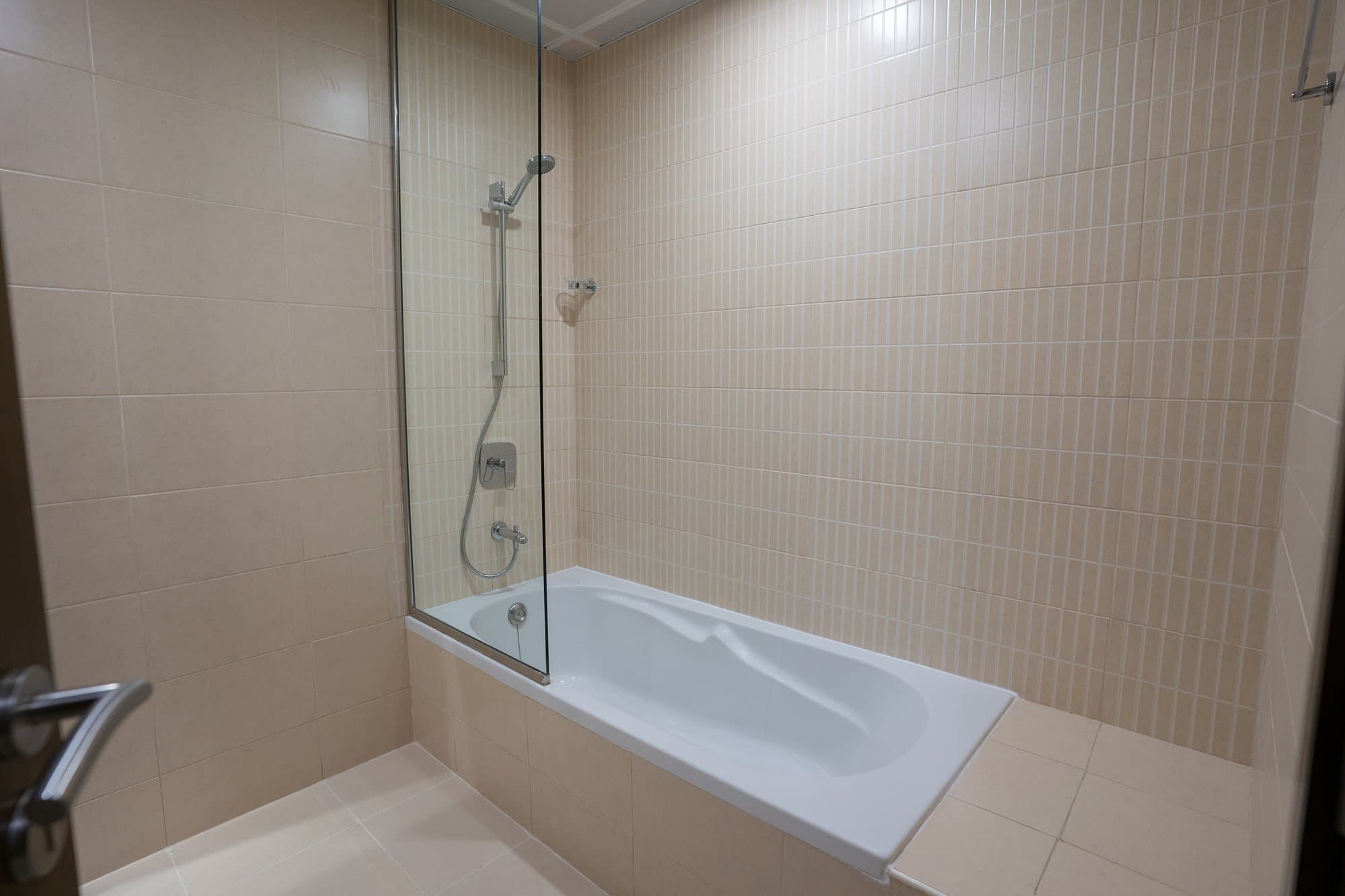 Partial Sea View | Spacious Apartment | Vacant — 13
