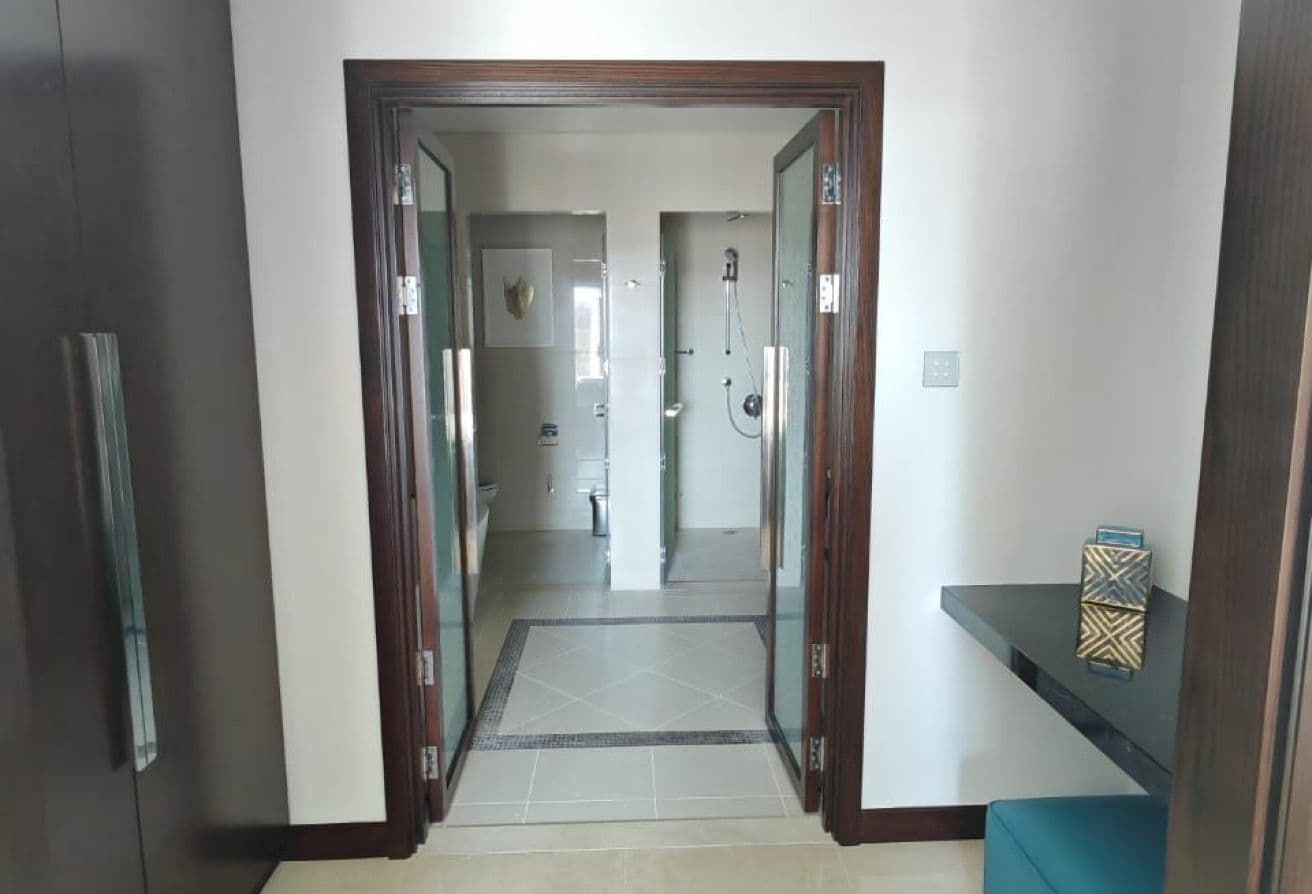 Fully Furnished | Sea View | Luxury Living — 21