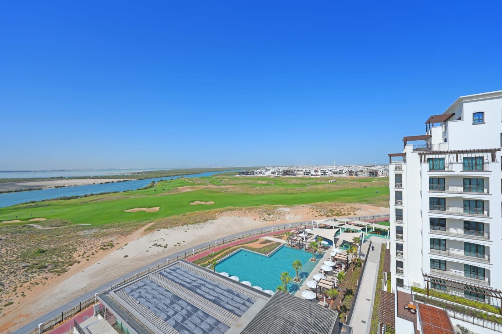Breathtaking Golf & Sea View | Furnished Apartment — 16