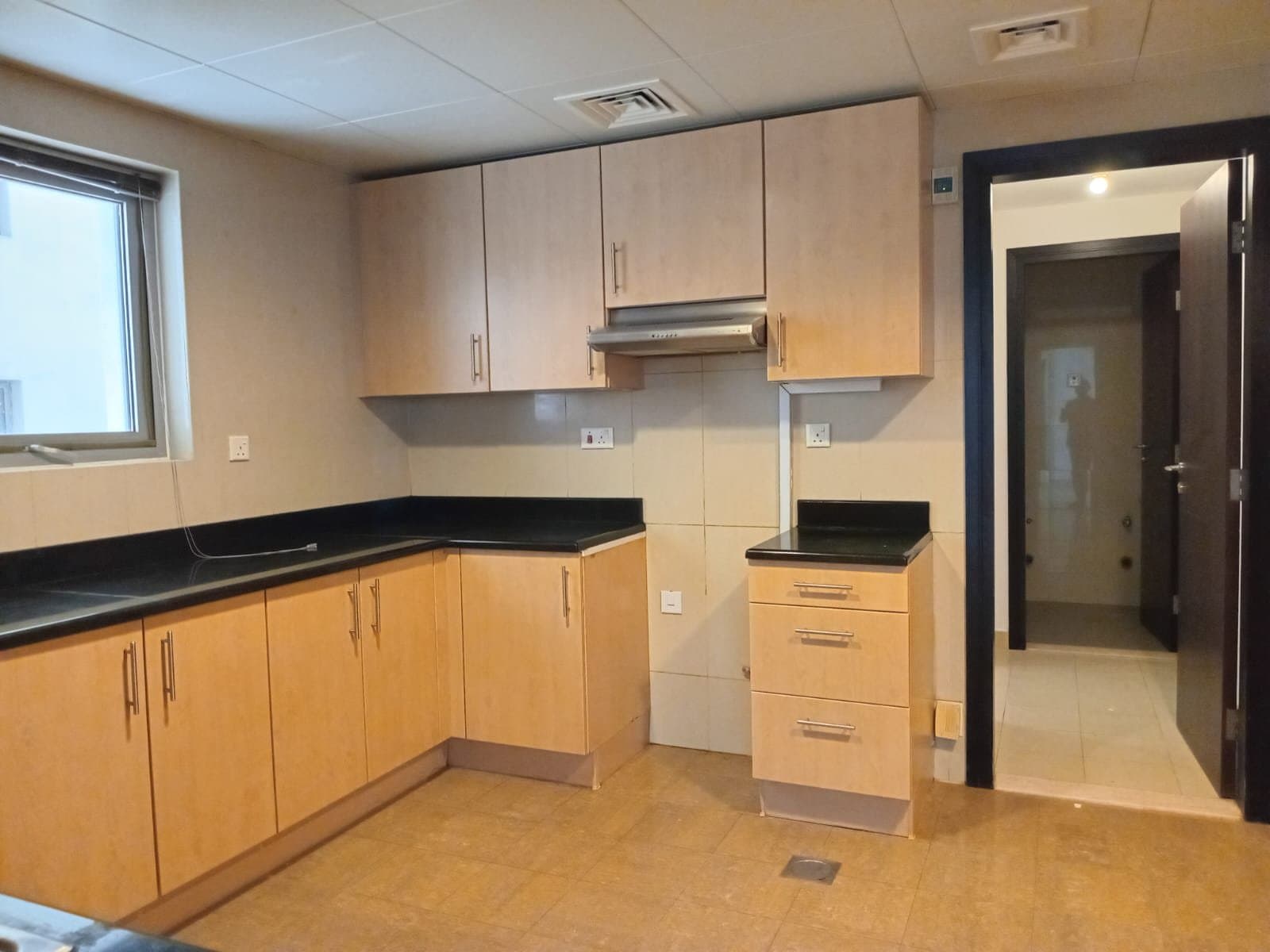 Stunning 2BR | High Floor | Prime Location — 14