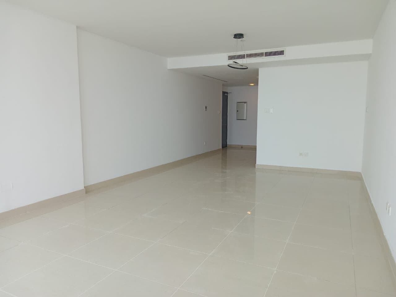 Stunning 2BR | High Floor | Prime Location — 4
