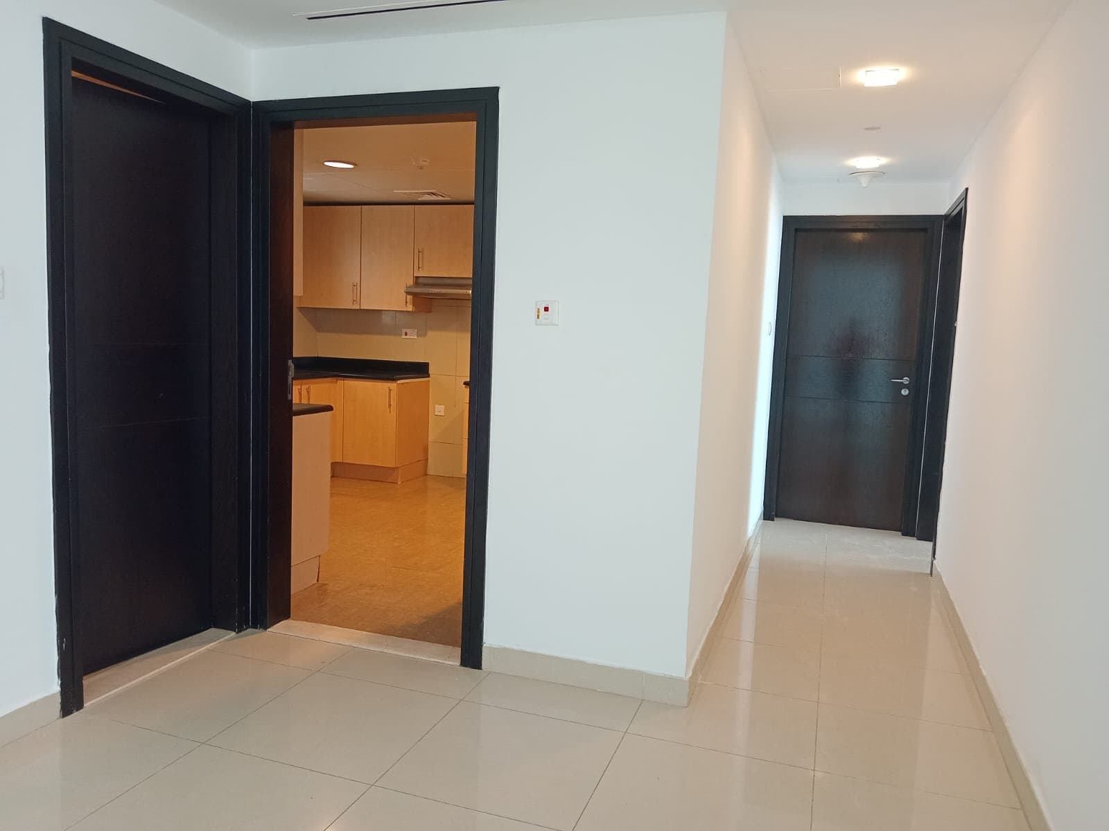 Stunning 2BR | High Floor | Prime Location — 6