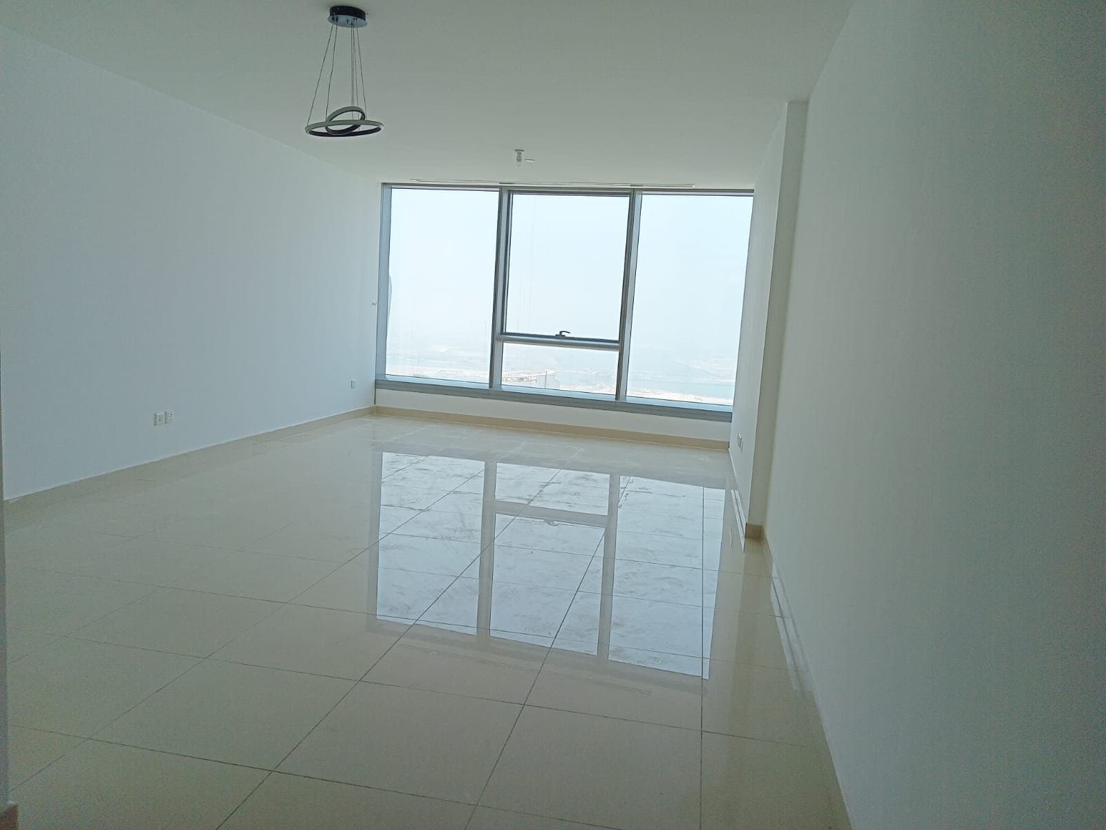 Stunning 2BR | High Floor | Prime Location — 5