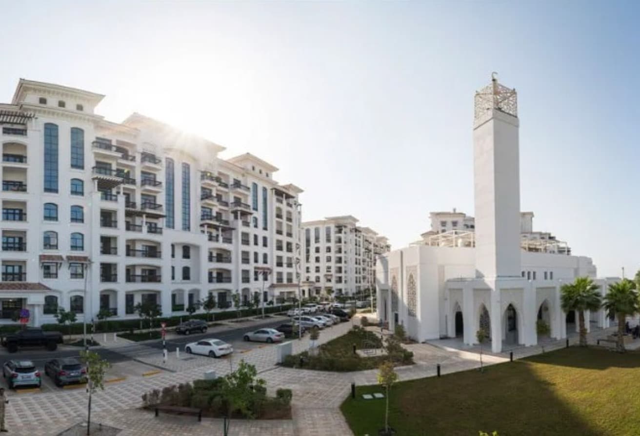 Elegant 1BR | Luxury Living | Upcoming — 10