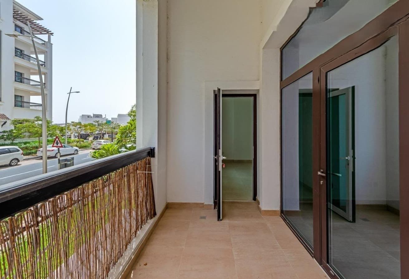 Elegant 1BR | Luxury Living | Upcoming — 5