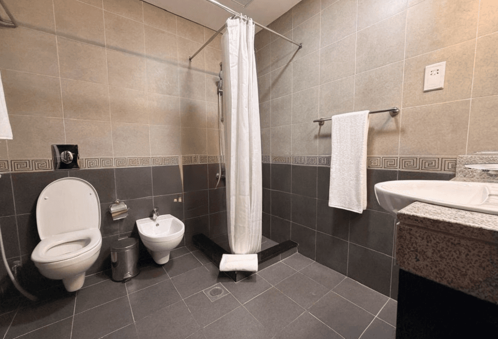 Elegant Studio | Fully Furnished | Luxury Living — 7