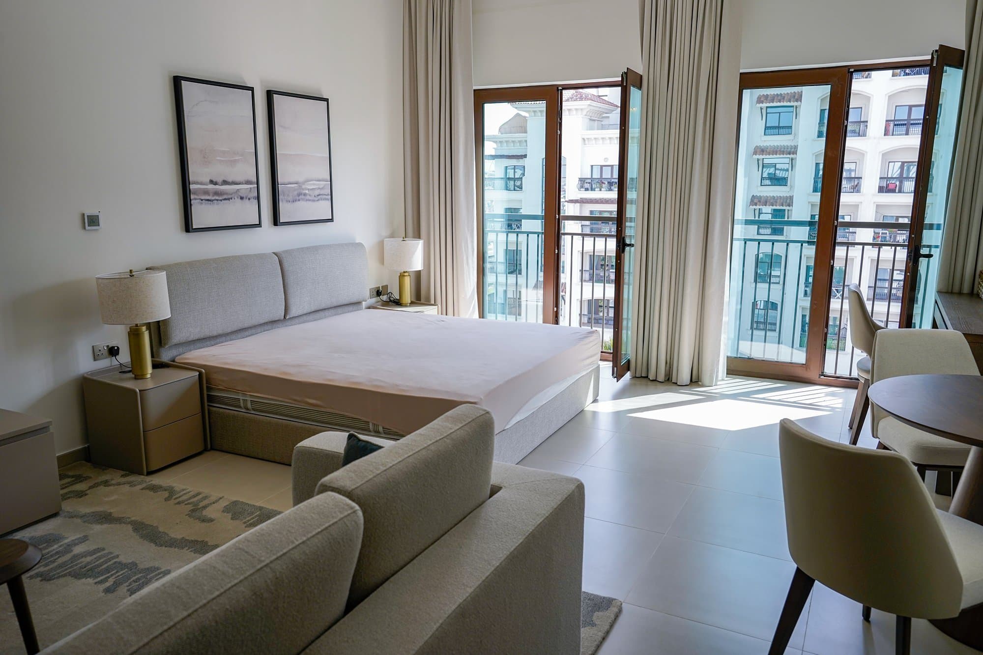 Modern Studio| Fully Furnished| High Floor| Vacant — 10