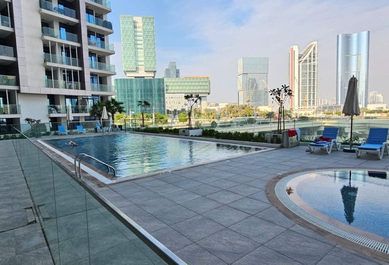 Fully Furnished 2BR | Big Balcony | Canal view