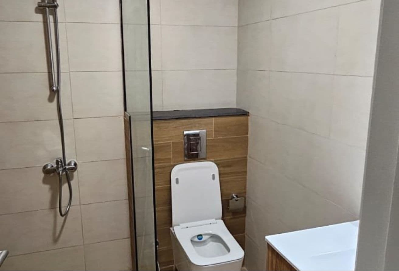 Fully Furnished 2BR | Big Balcony | Canal view — 7