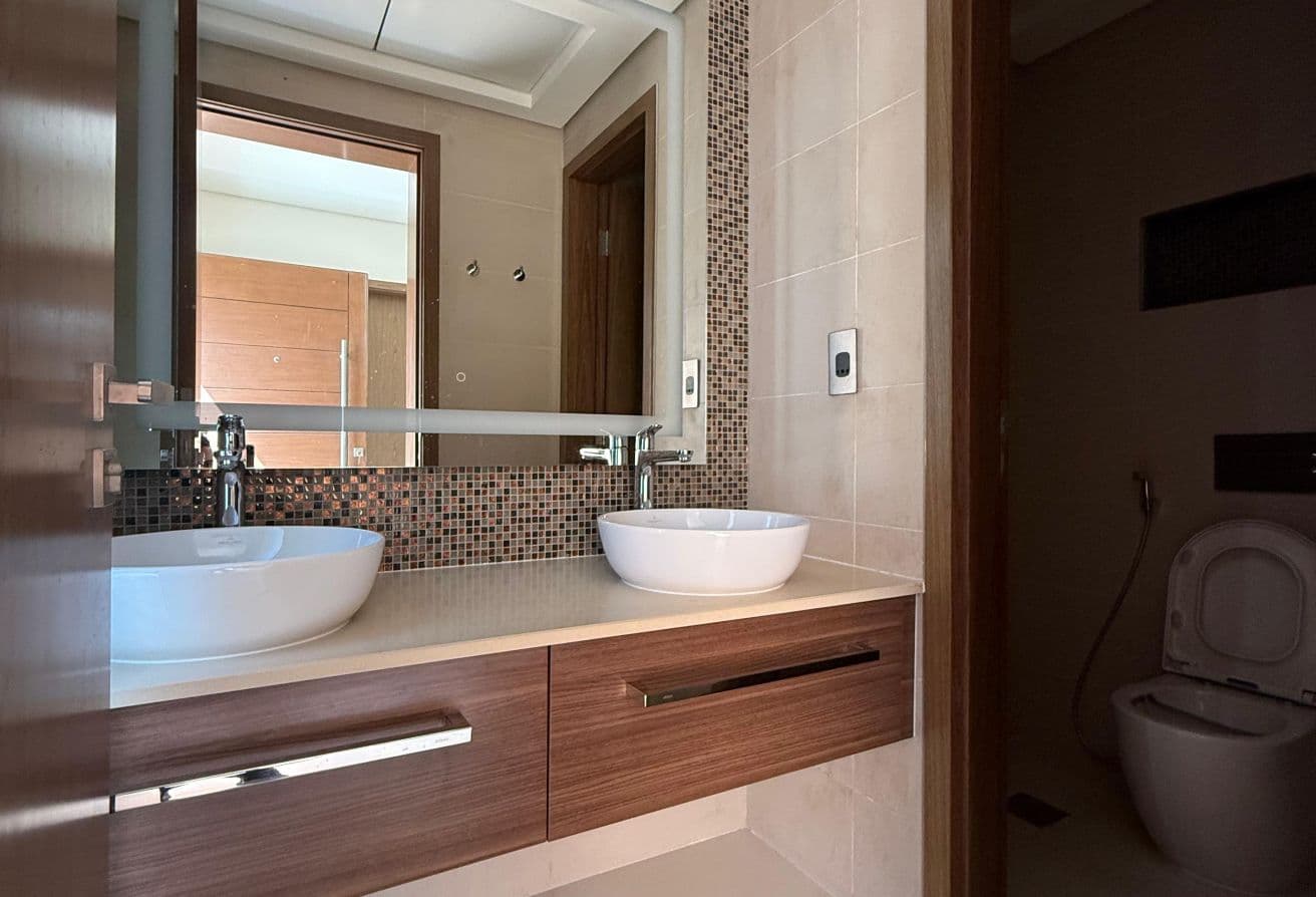 Single Row | Luxury Living | Exclusive Community — 16