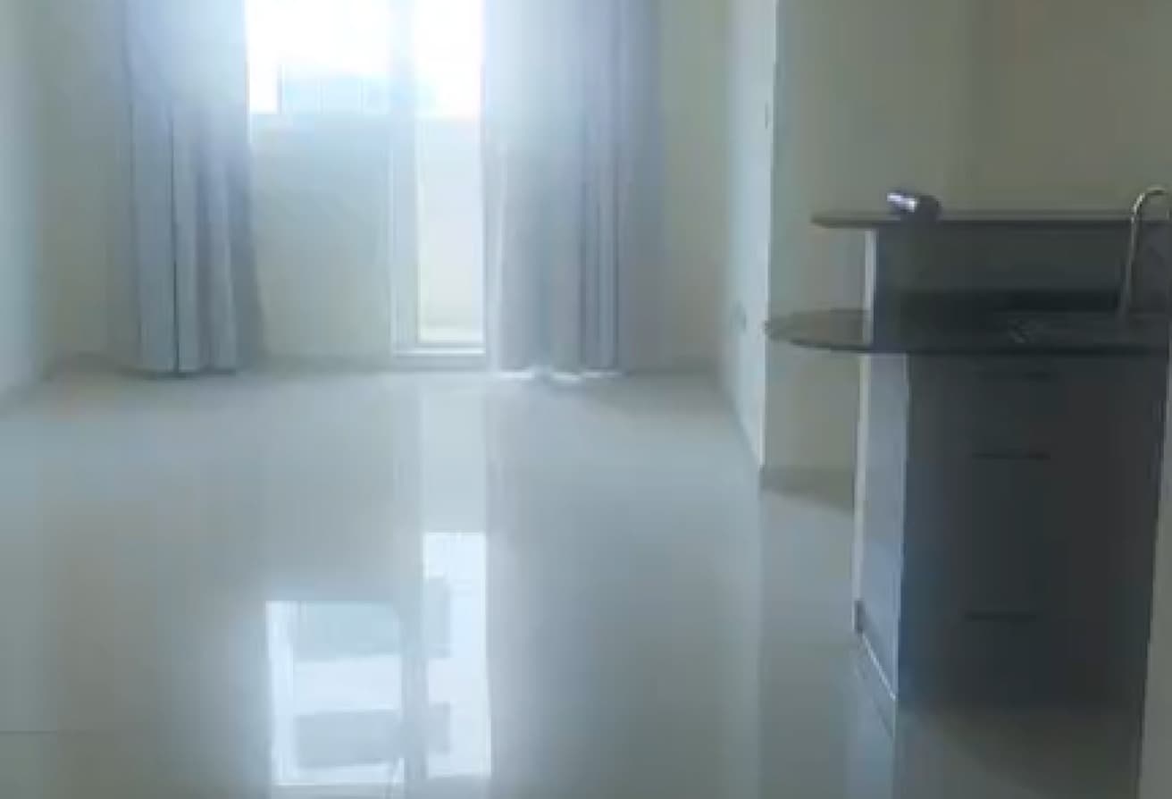 Stunning 1BR | Sea and Pool View | Prime Area — 4