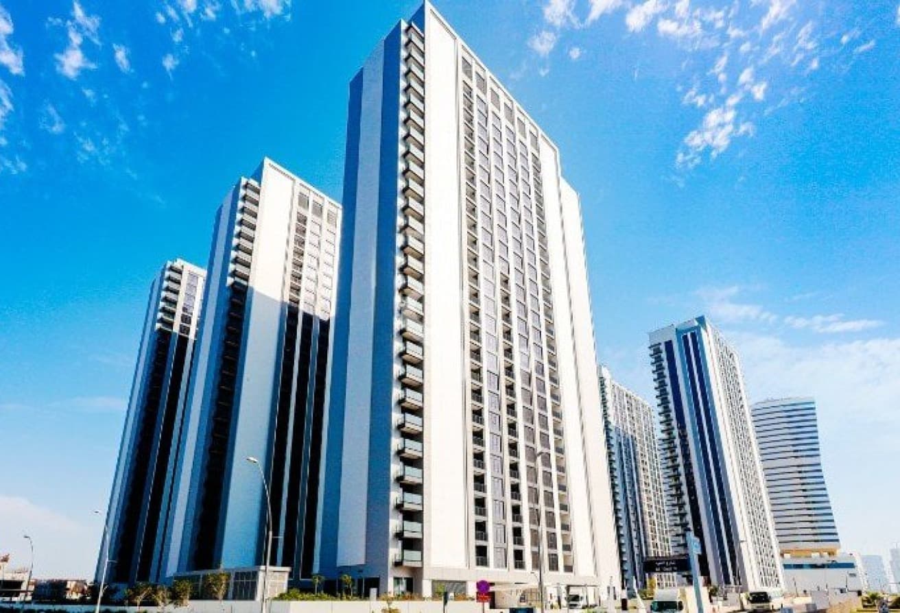 Elegant Unit | Balcony | Prime location — 10