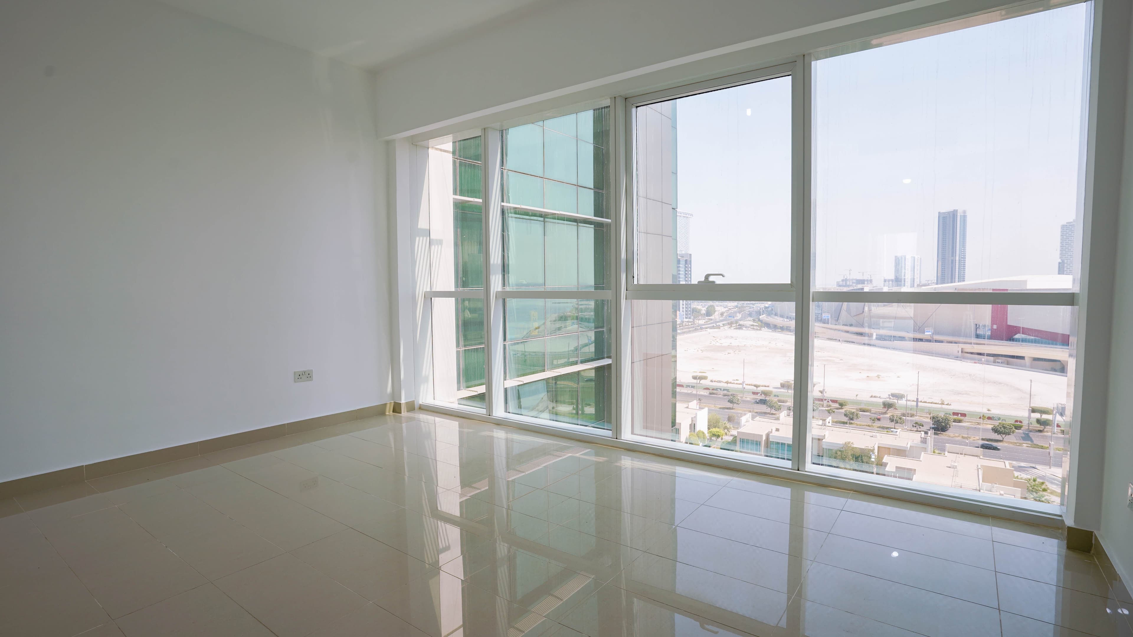 Stunning 3BR+Maid | Amazing View | Ready to move — 9