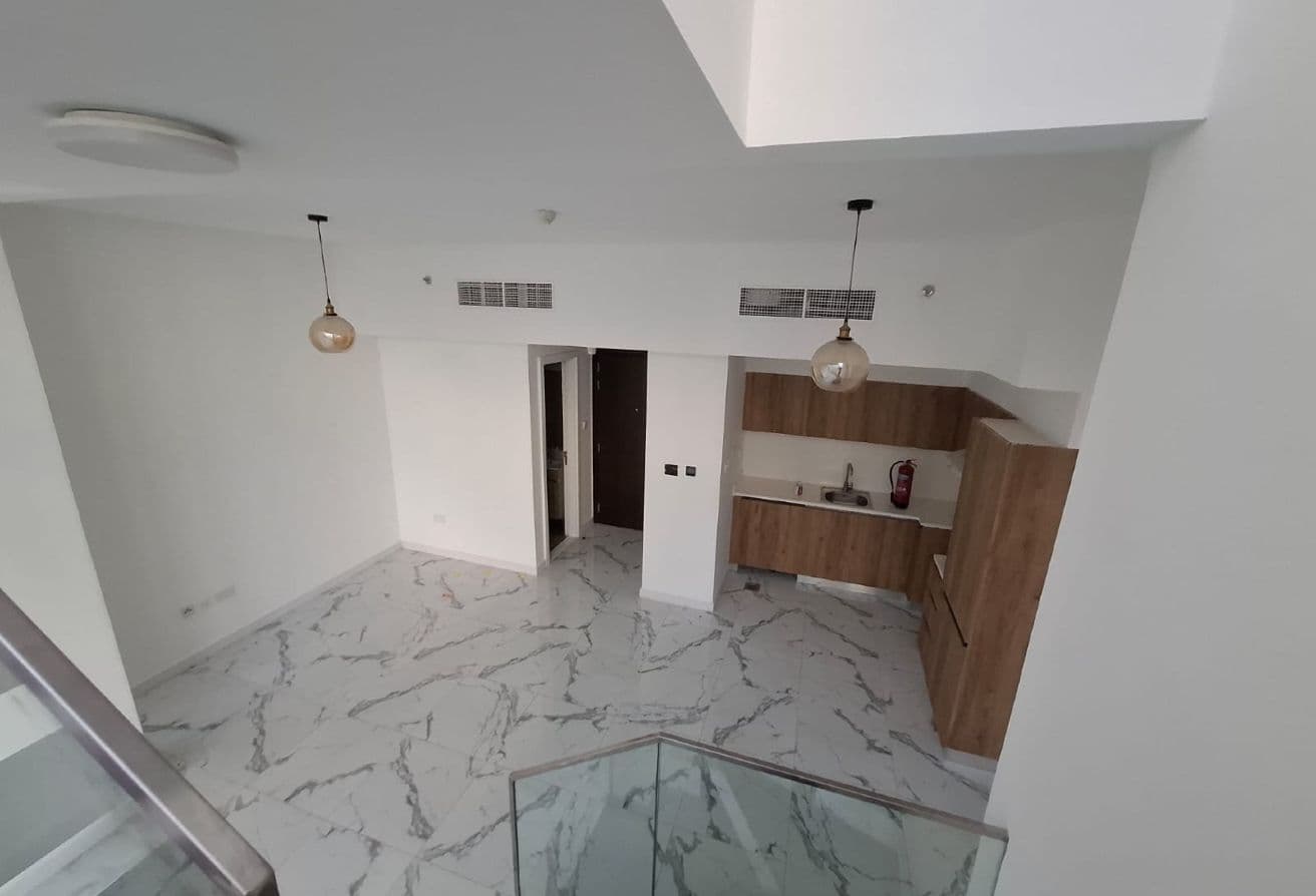 Spacious 2BR | Duplex | Pool View — 3