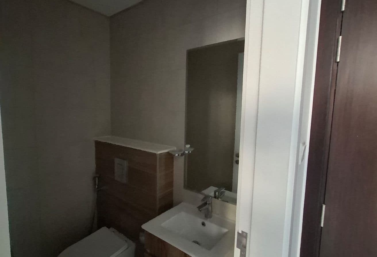 Spacious 2BR | Duplex | Pool View — 11