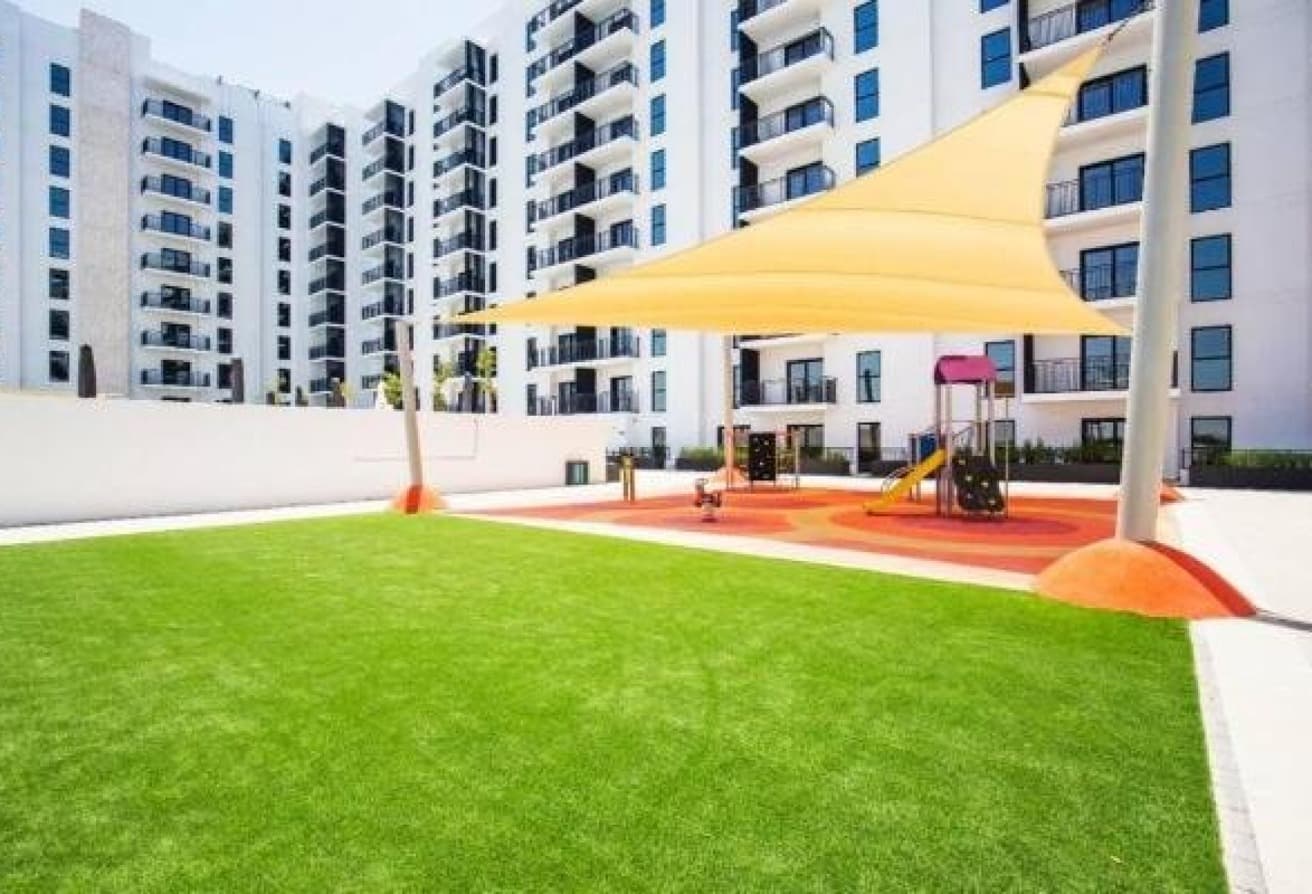 Canal View | Stunning 1BR | Ready to move — 11