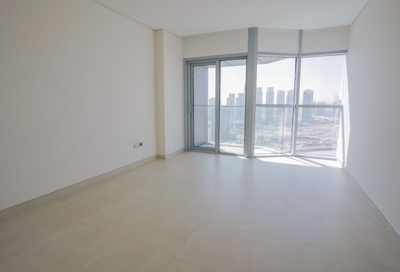 Brand New 1BR | High Floor | City view — 3