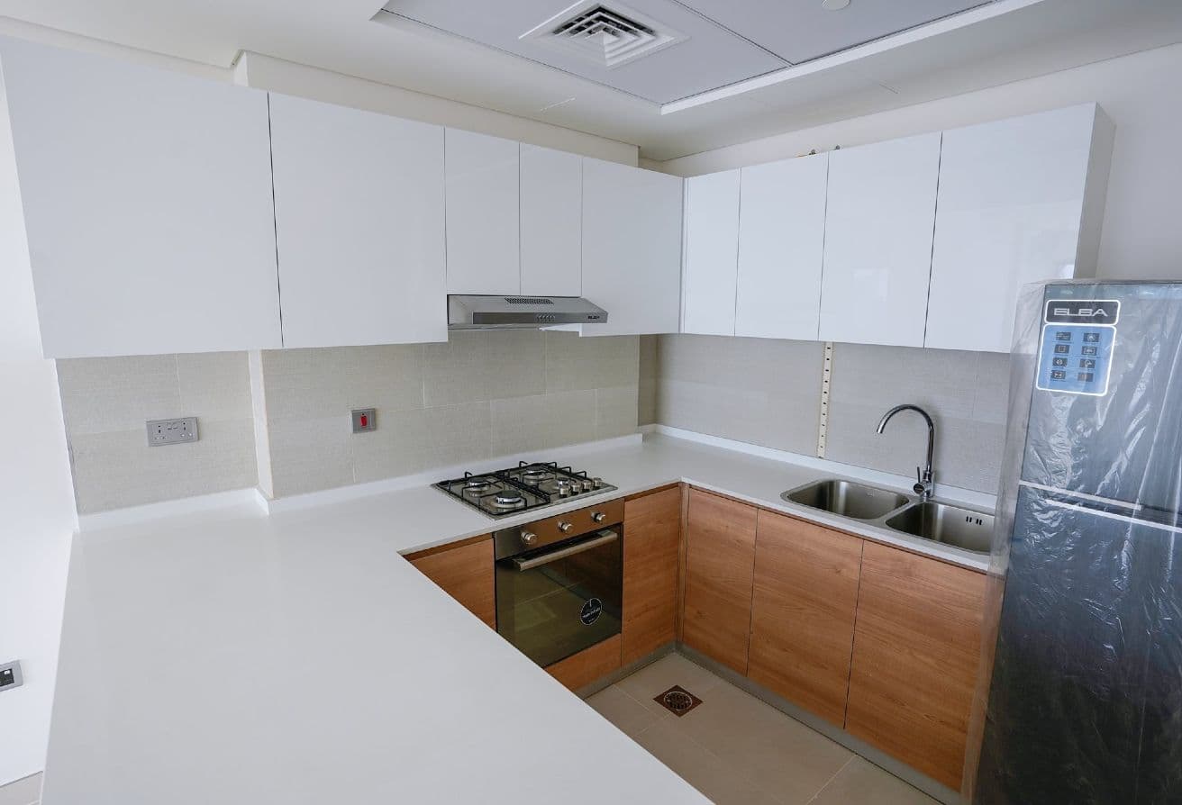 Brand New 1BR | High Floor | City view — 6