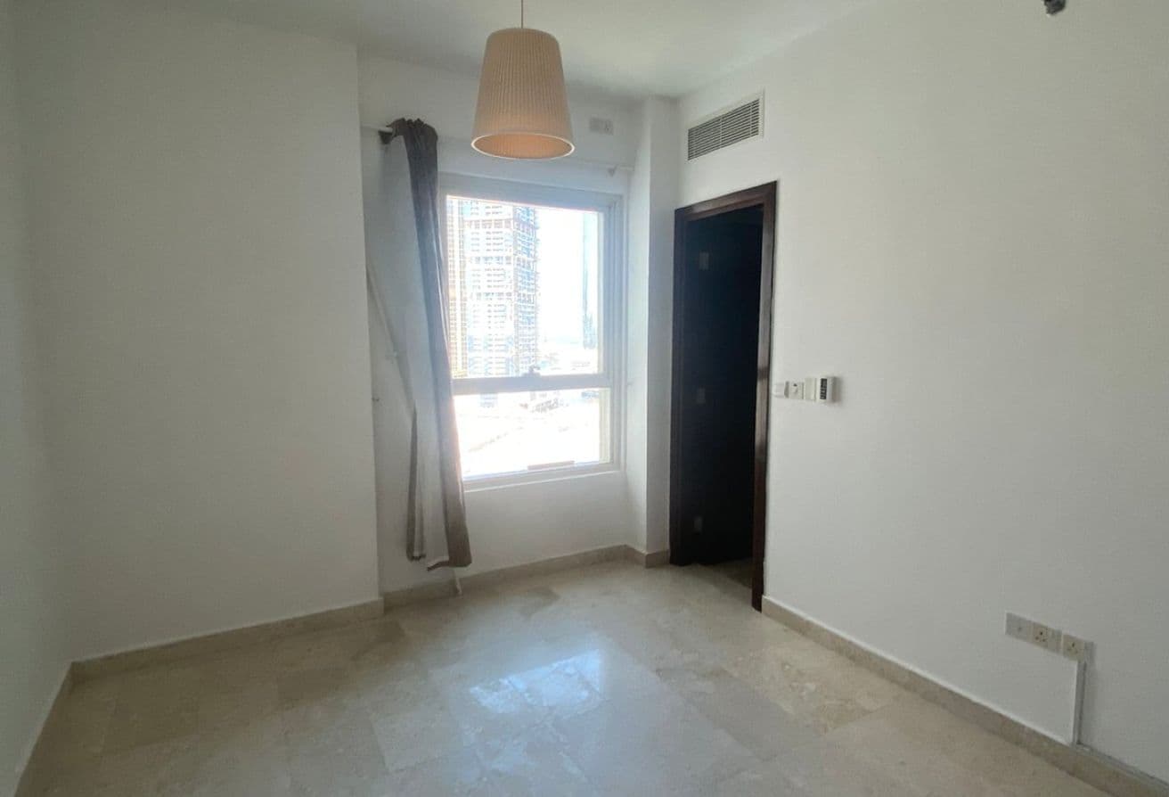 Stunning 2BR | Amazing View | Prime Location — 10