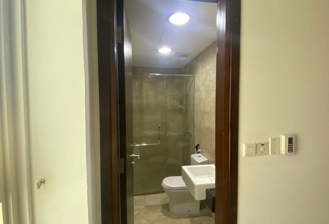 Stunning 2BR | Amazing View | Prime Location — 11