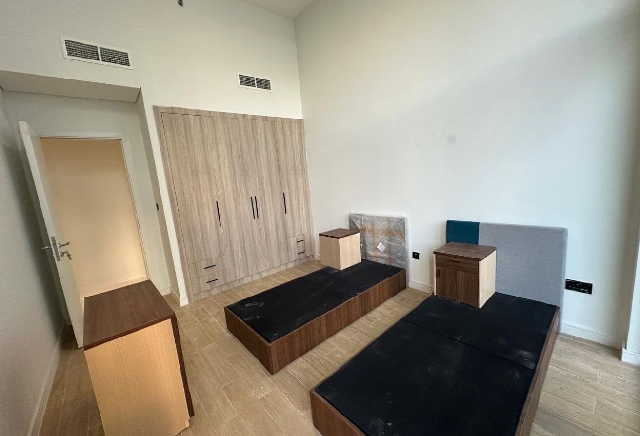 Fully Furnished | Huge Balcony | Prime Location — 6